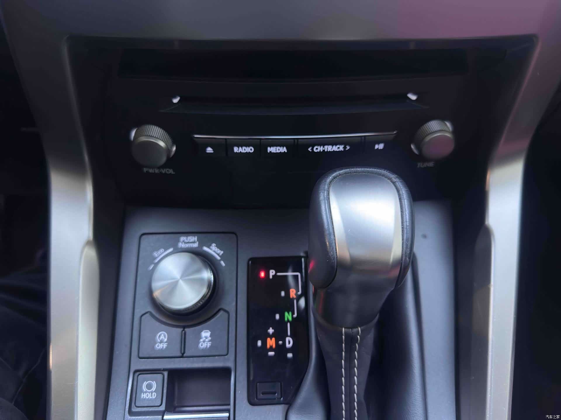 Lexus NX, 2020 20