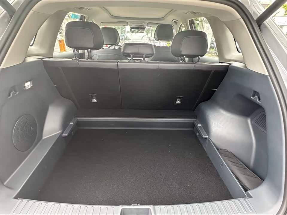 Geely Galaxy Galaxy E5