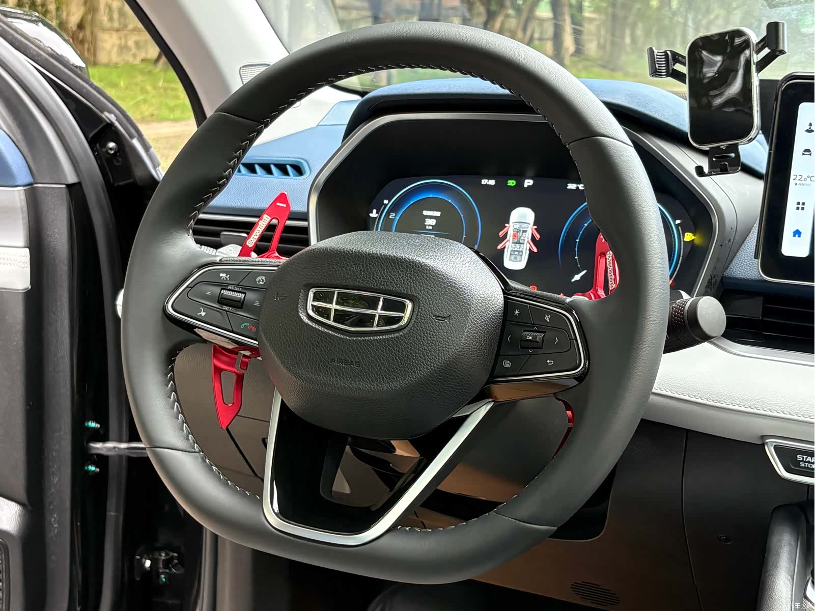 Geely Preface, 2022 13