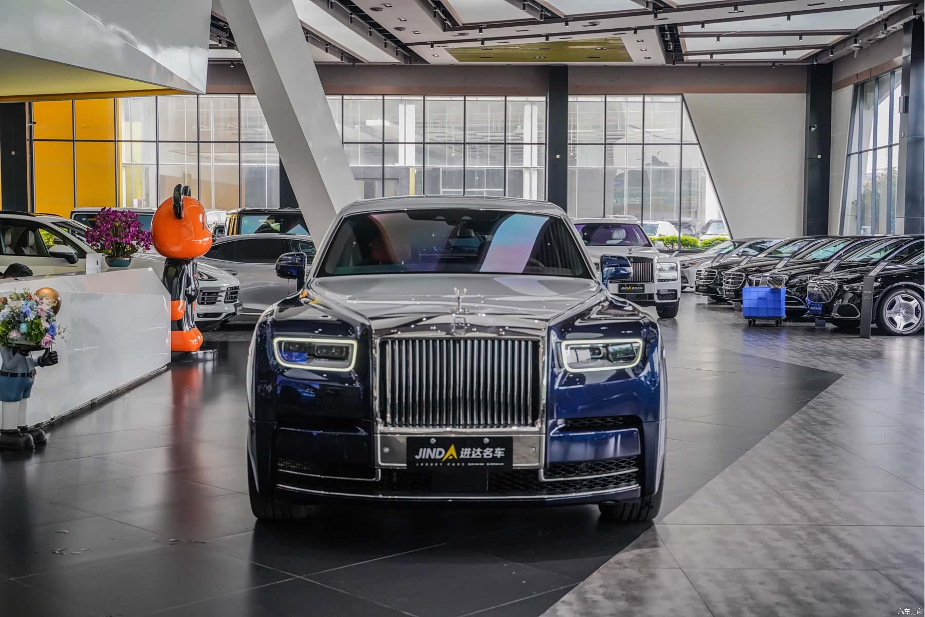 Rolls-Royce Phantom, 2021 2