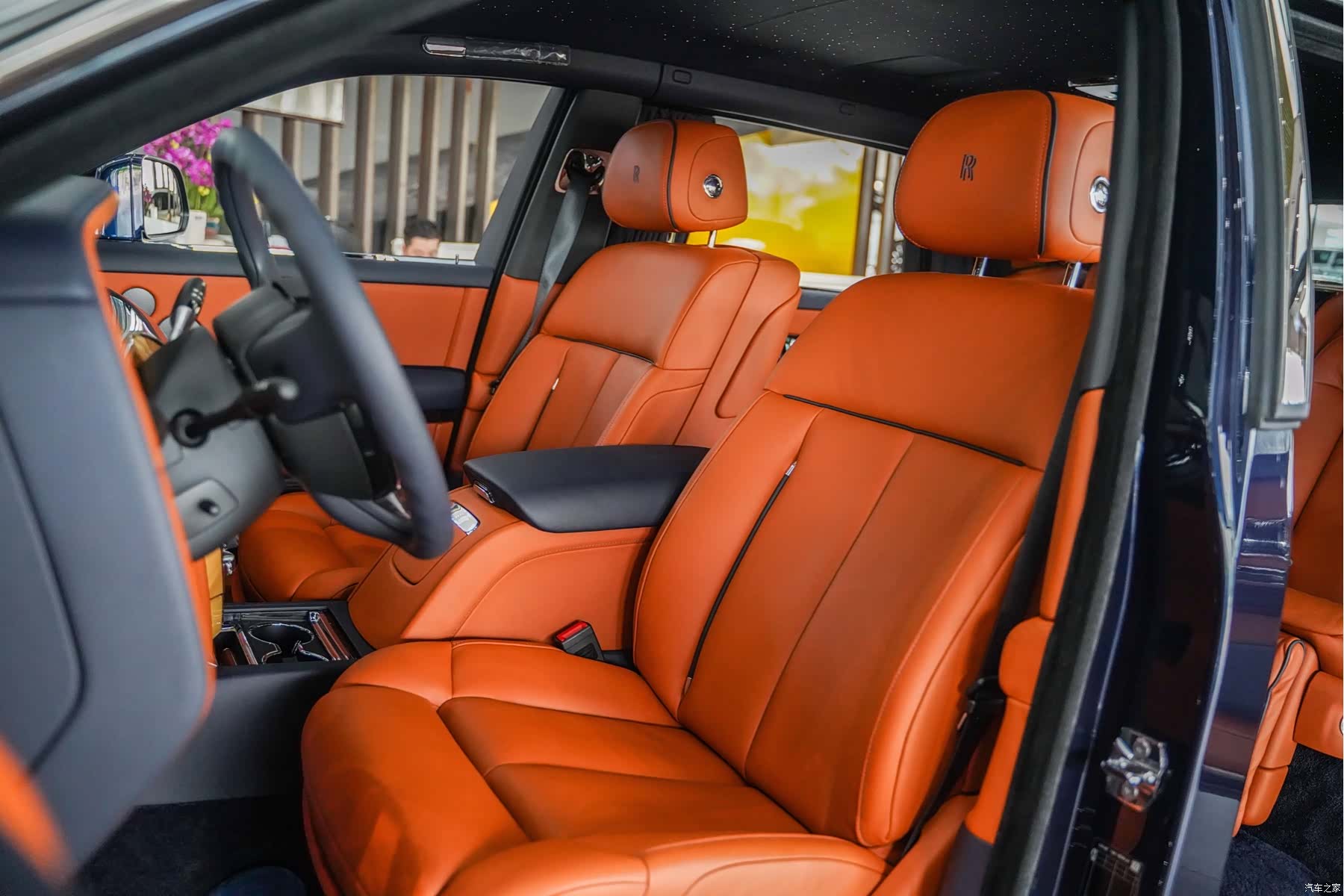 Rolls-Royce Phantom, 2021 15