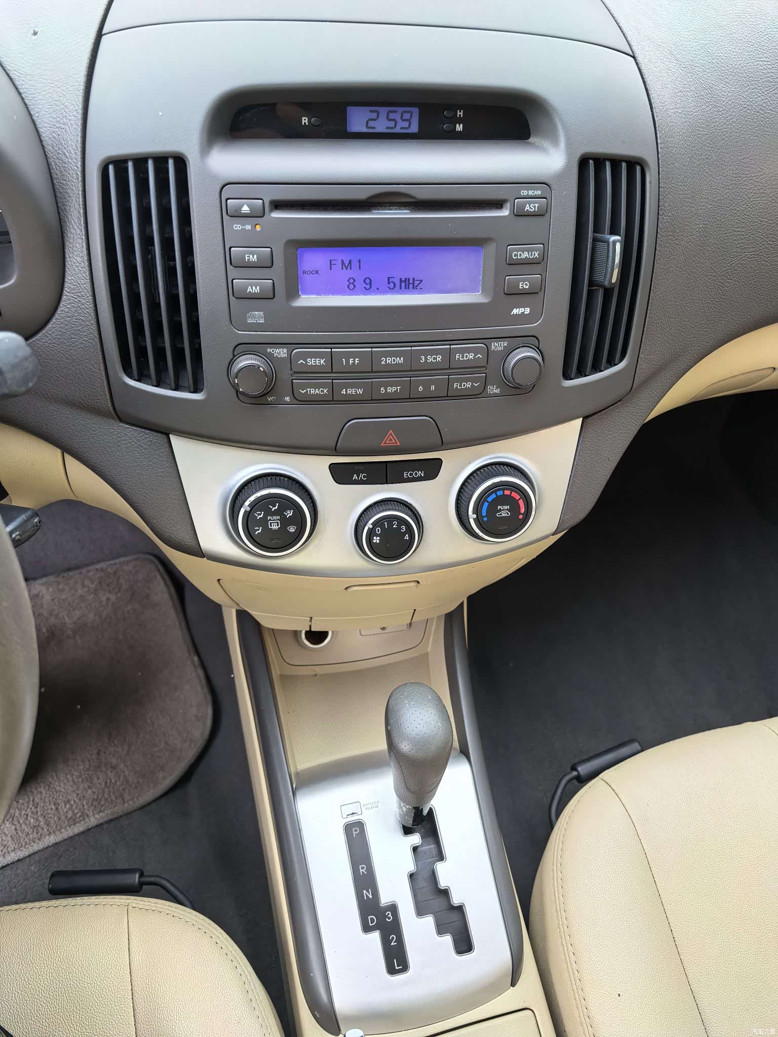 Hyundai GL, 2009 12