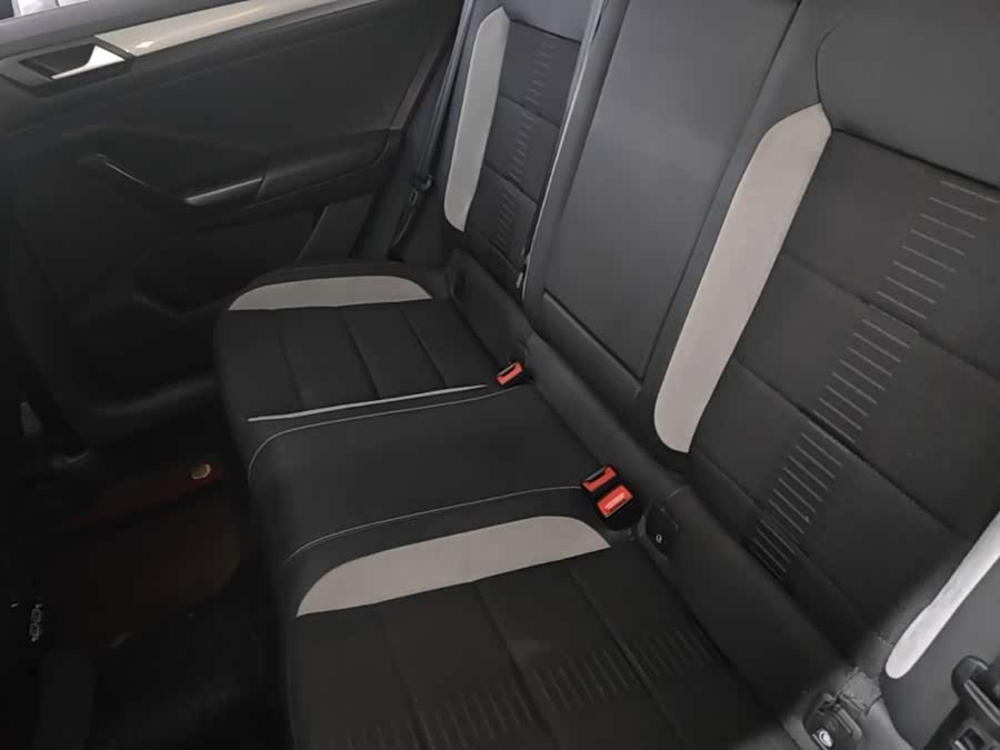 Volkswagen T-ROC 2021, фото 17