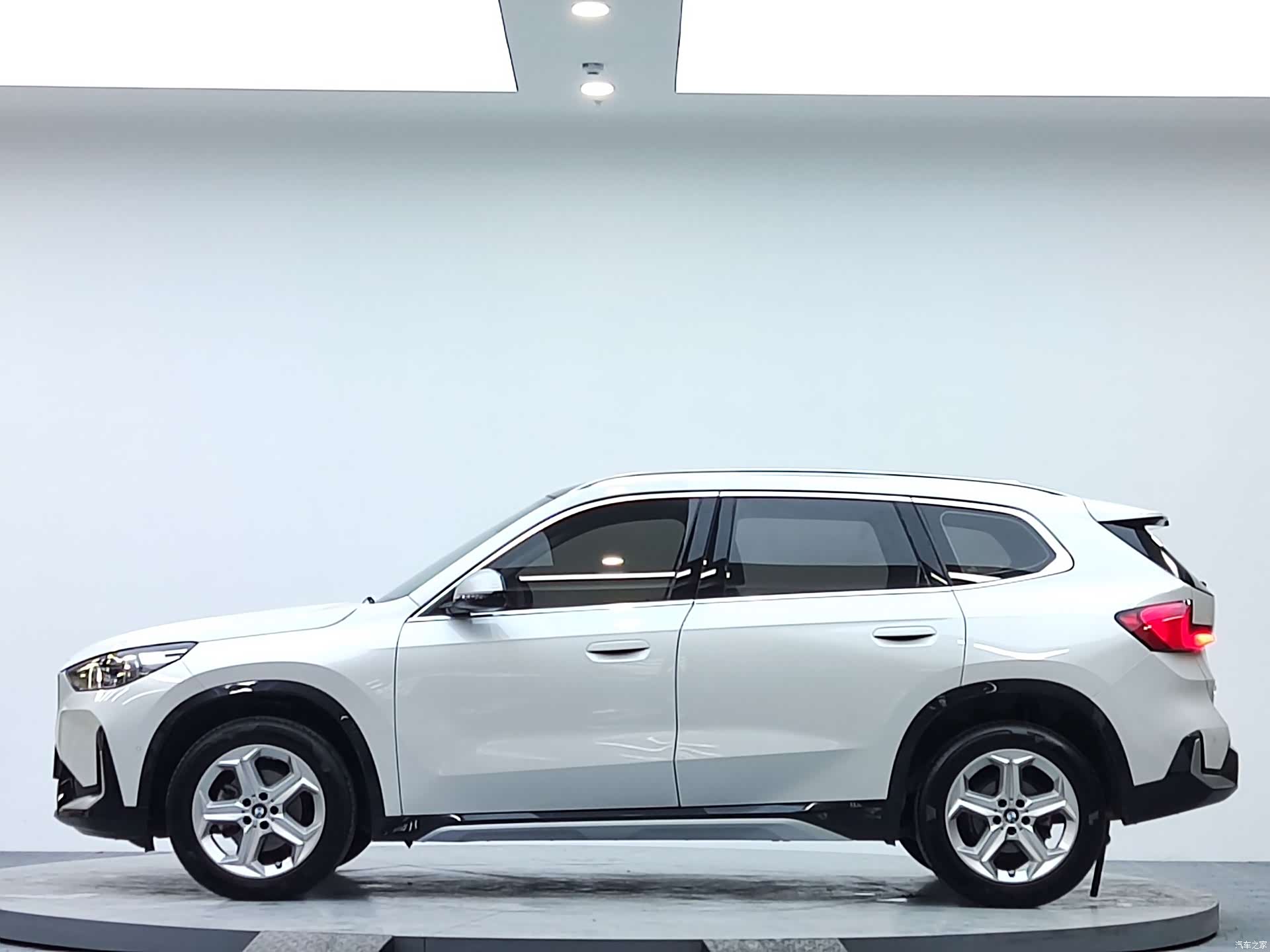 BMW X1, 2023 4