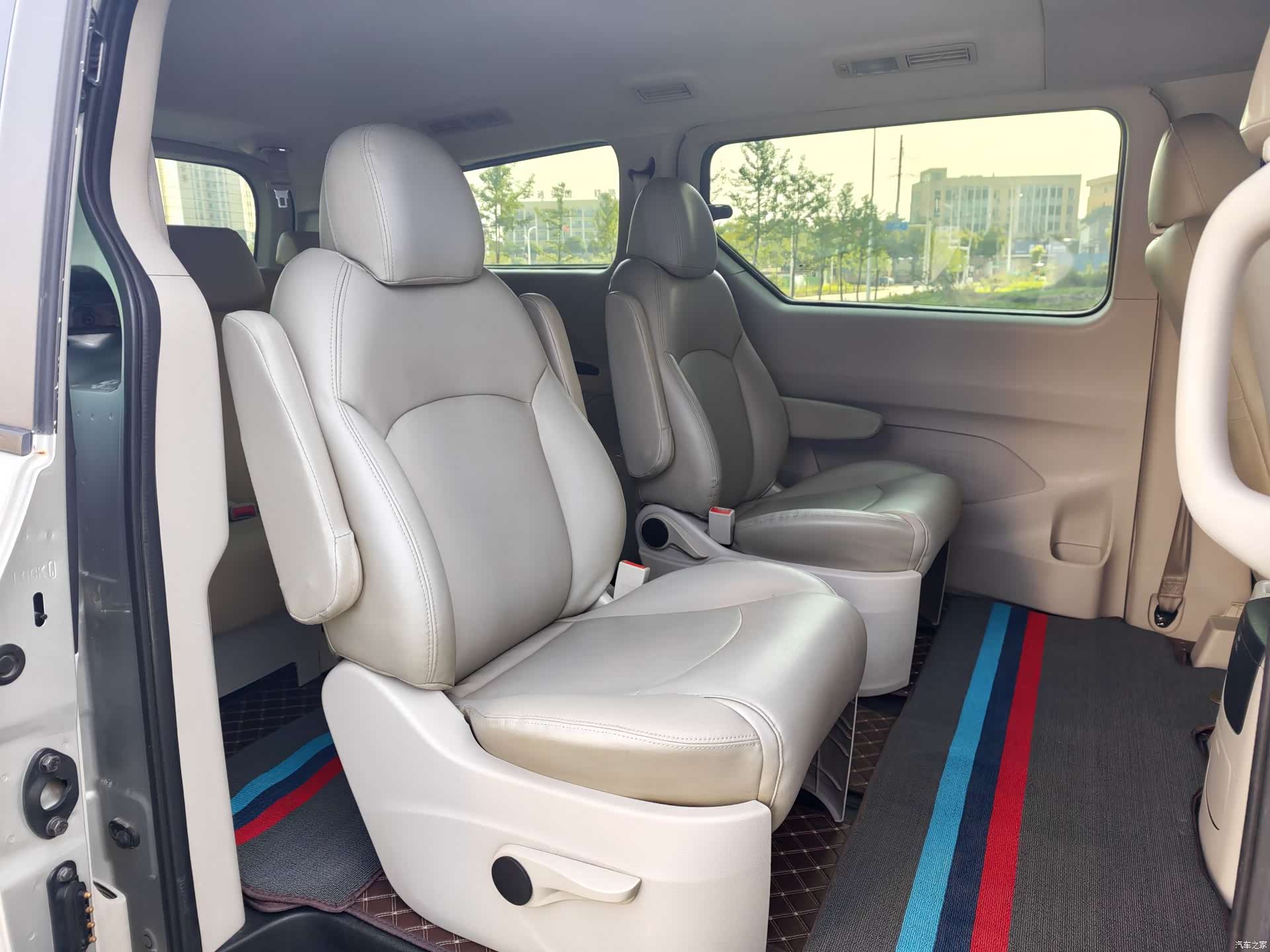 Maxus G10, 2015 9