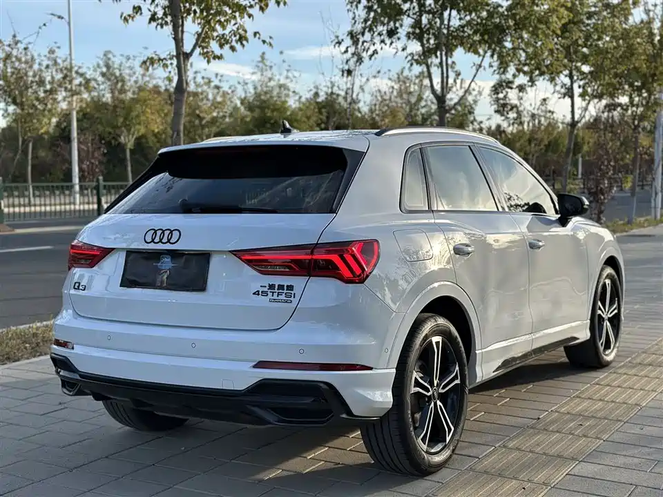 Audi Q3 Audi Q3