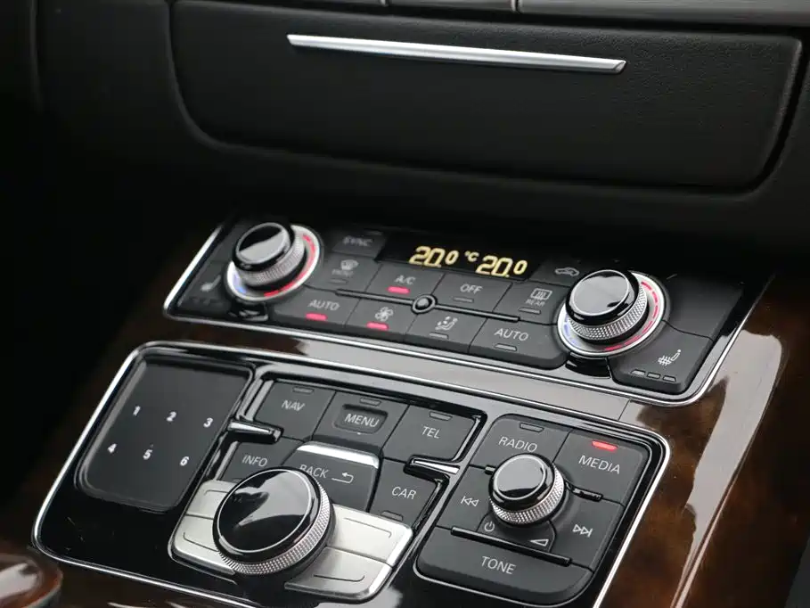 Audi A8 Audi A8
