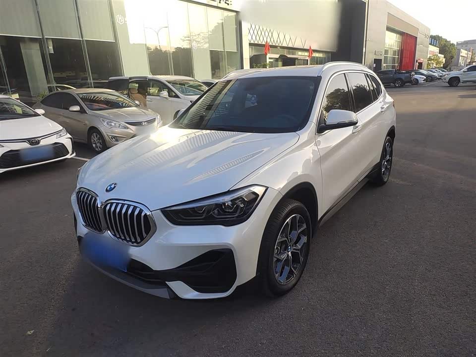 BMW X1