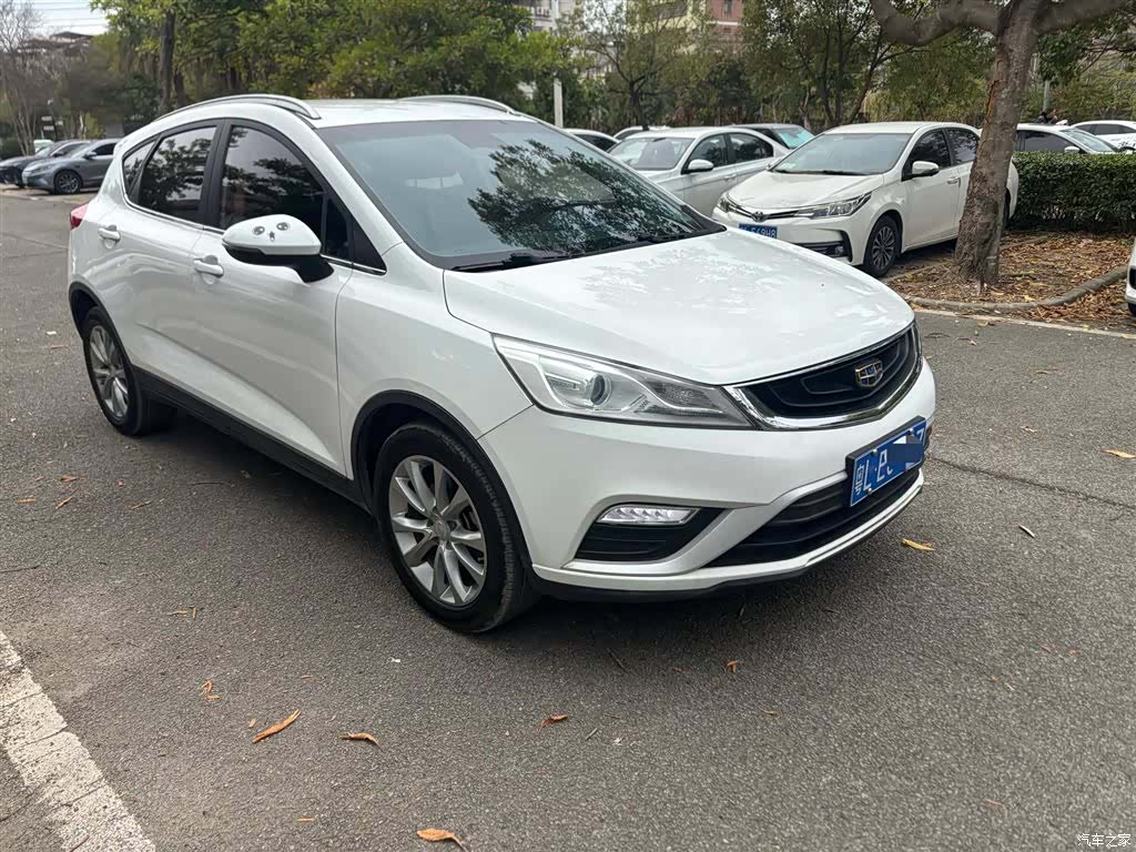 Geely Emgrand, 2018 3
