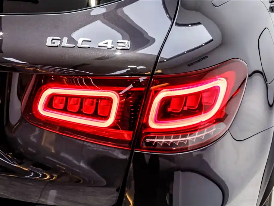 Mercedes-Benz GLC AMG