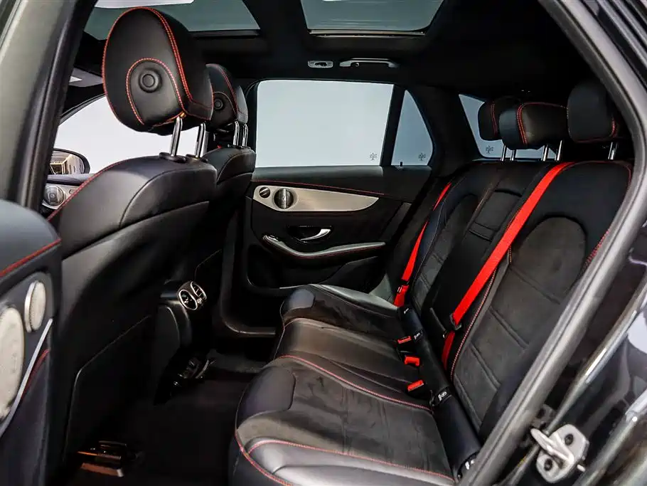 Mercedes-Benz GLC AMG