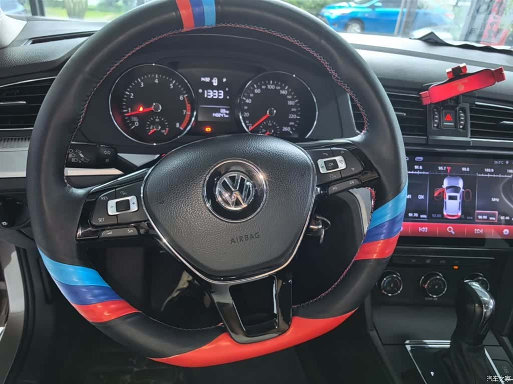 Volkswagen Lamando, 2017 10