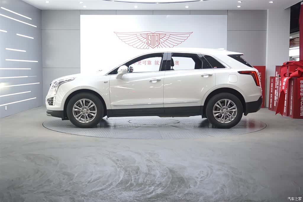 Cadillac XT5, 2021 4