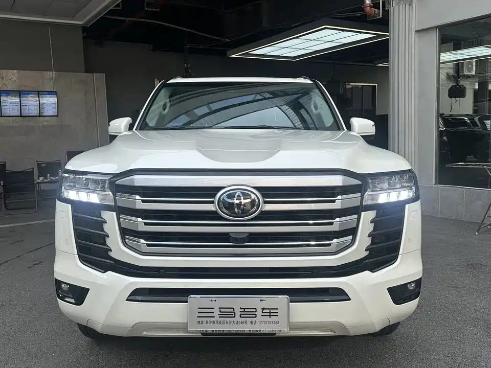 Toyota Land Cruiser Toyota Land Cruiser