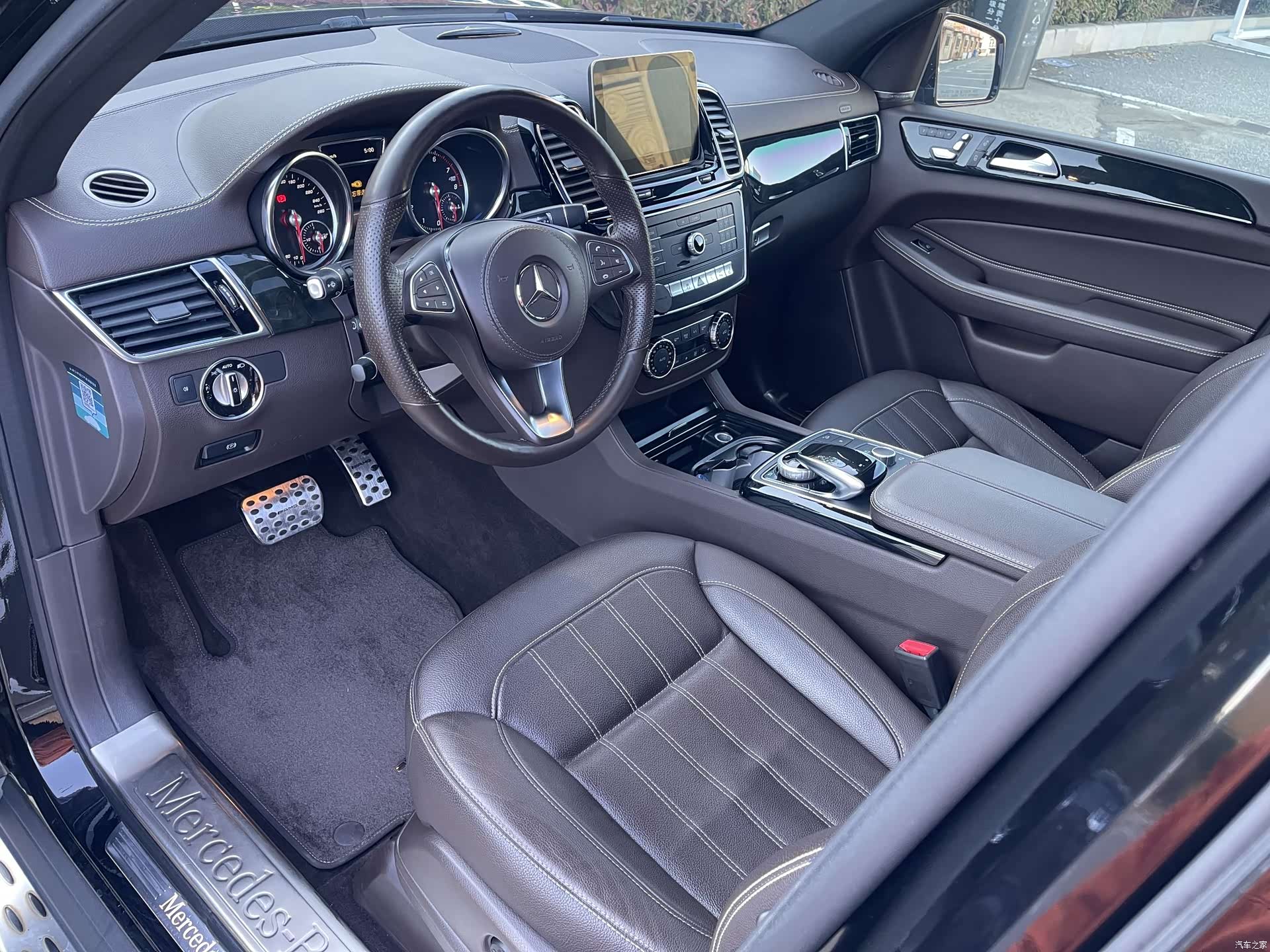Mercedes-Benz GLS, 2019 4