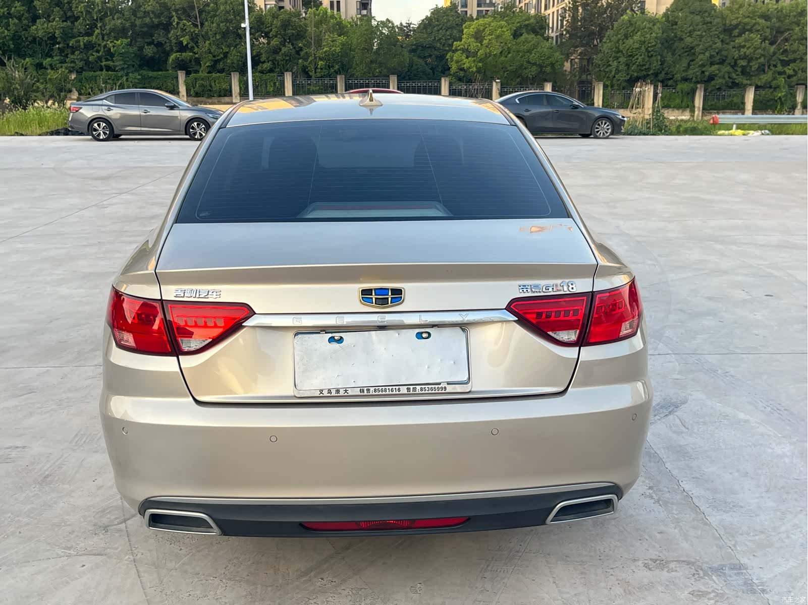 Geely Emgrand, 2017 4