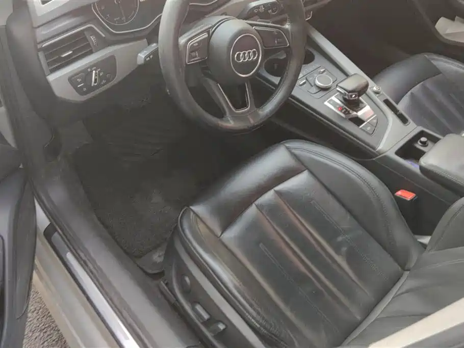 Audi A4L