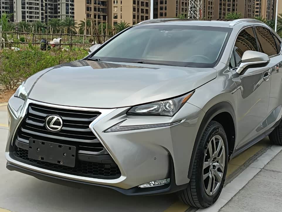 Lexus NX