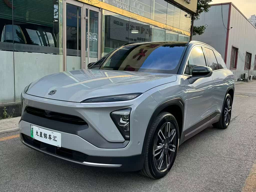 NIO ES6