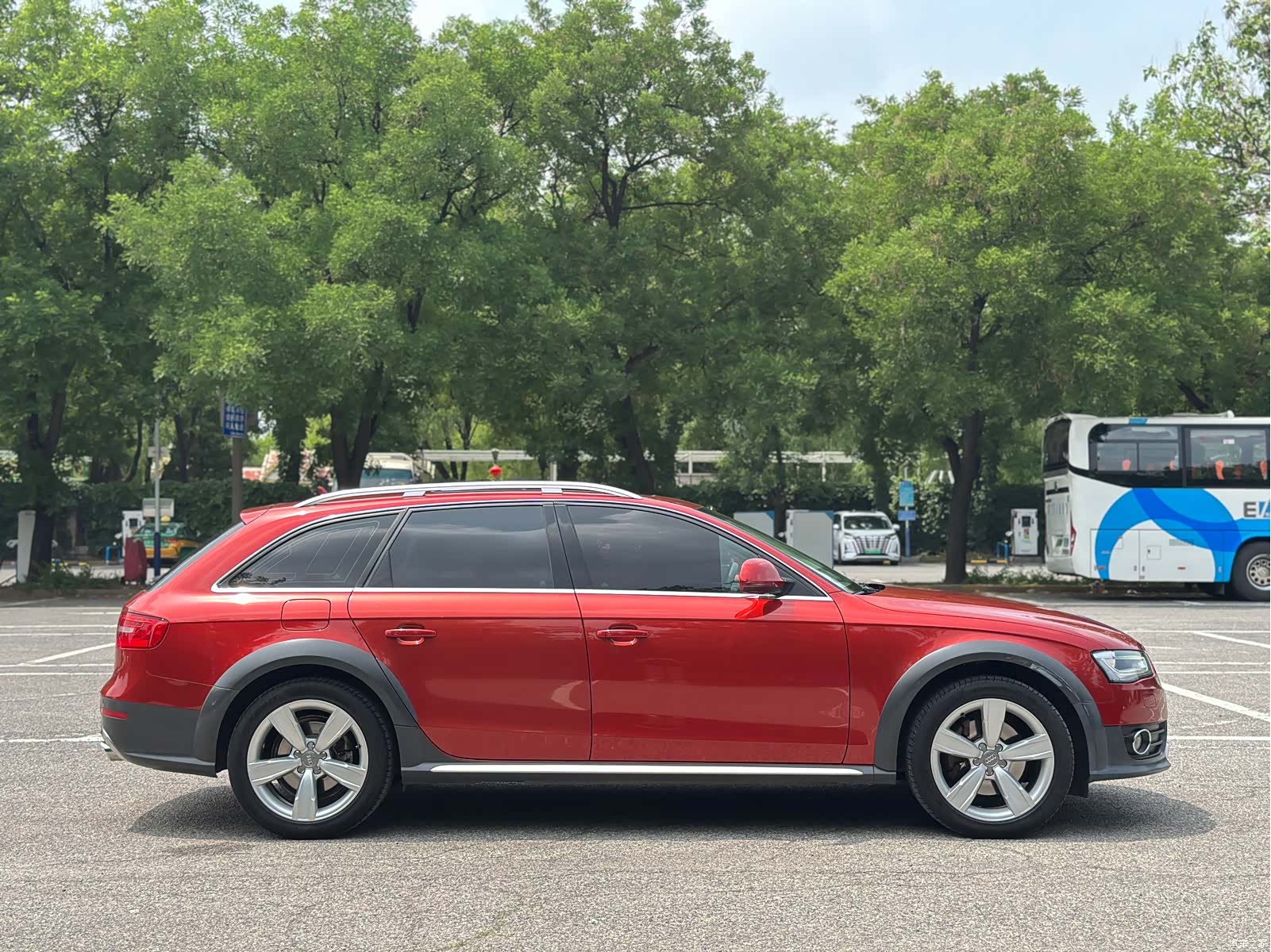 Audi A4, 2016 8