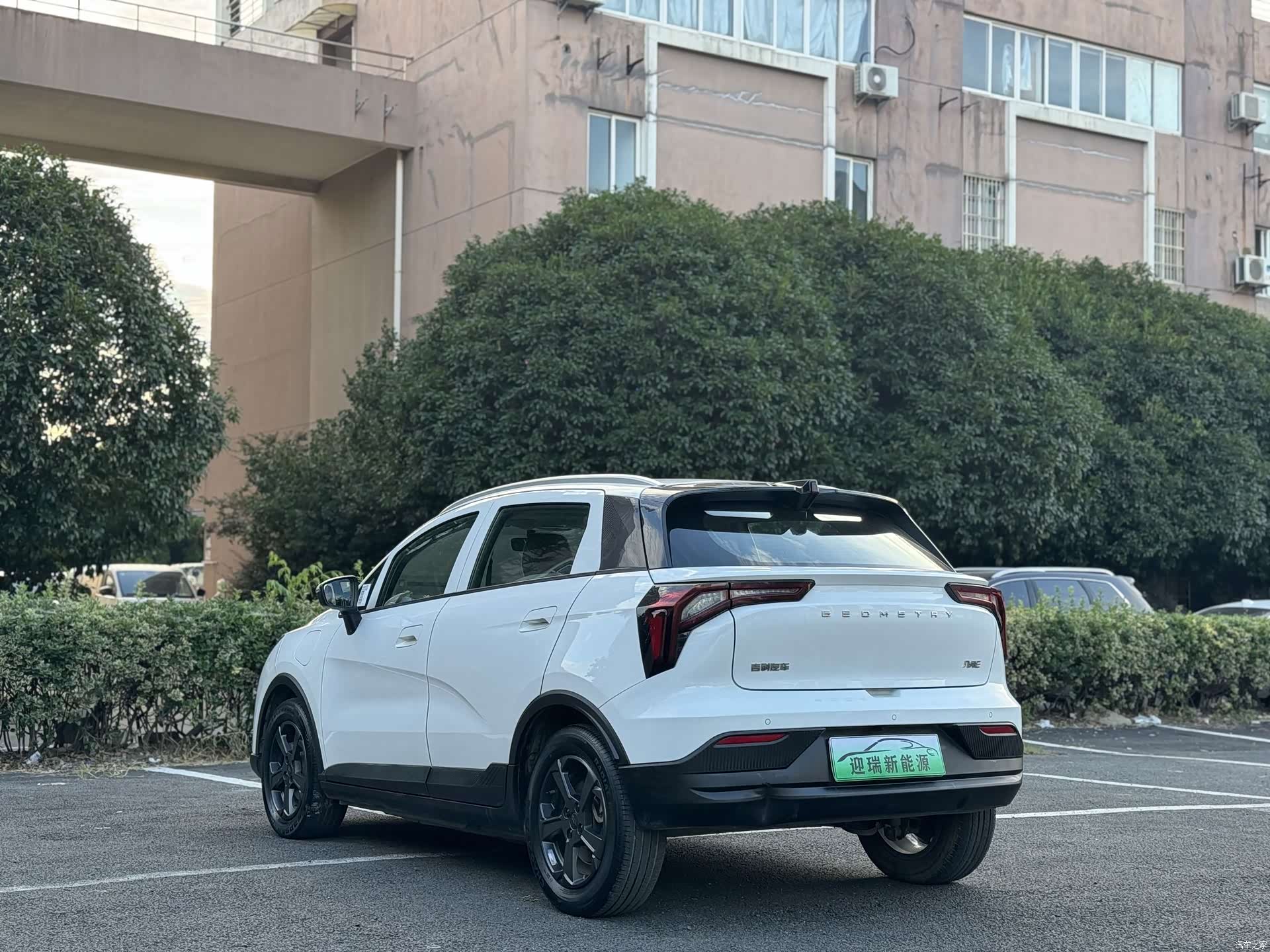 Geely E, 2023 8