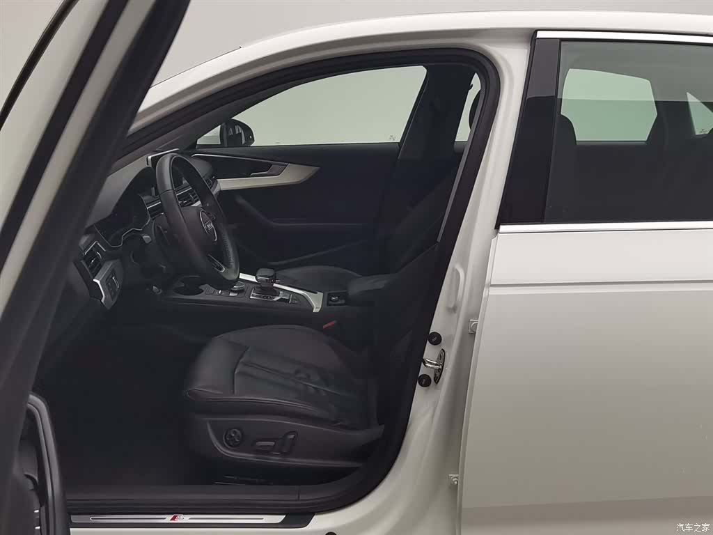 Audi A4L, 2018 10