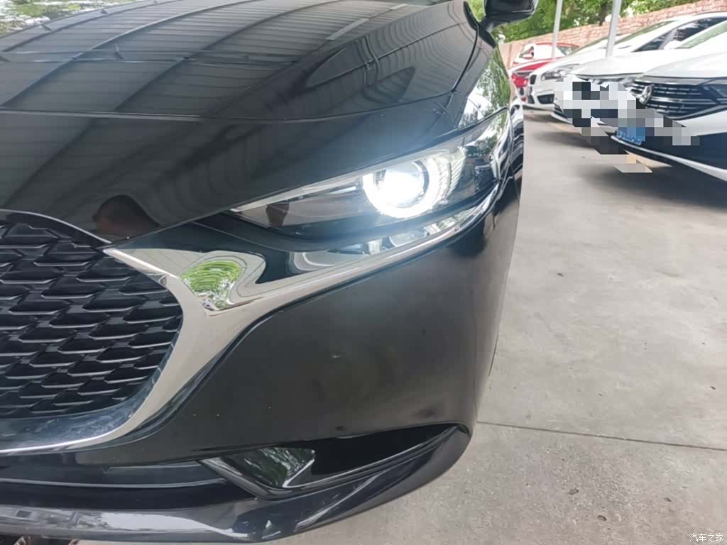 Mazda Mazda3, 2021 24