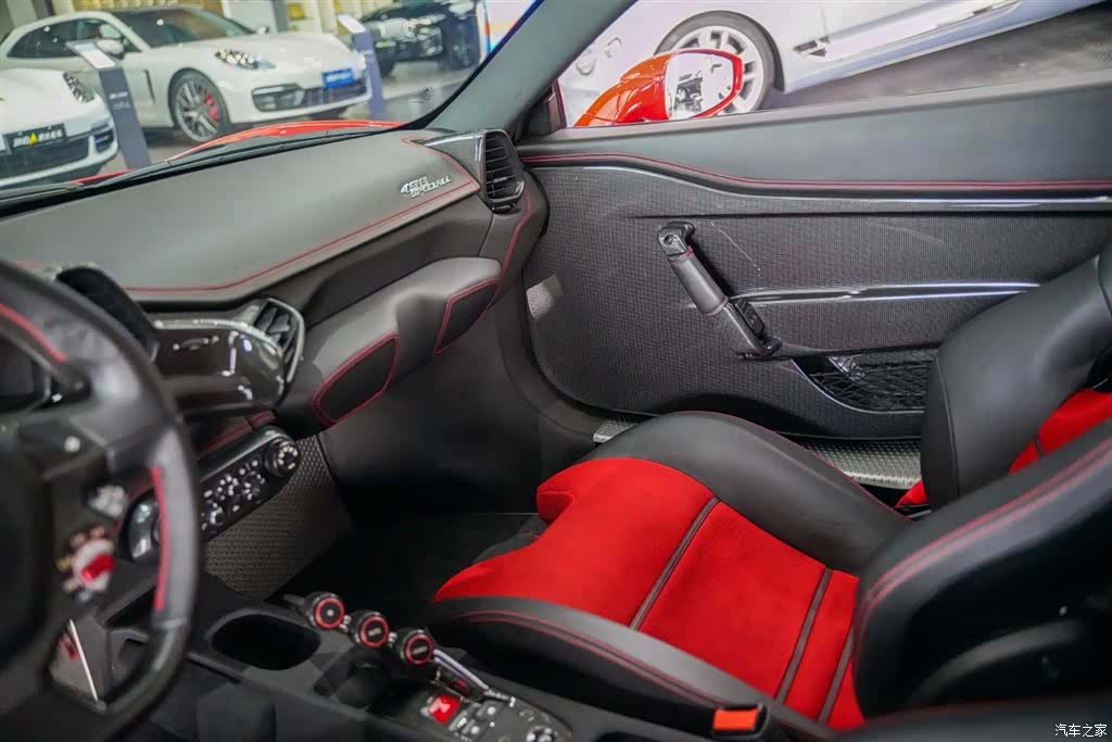 Ferrari 458, 2015 18