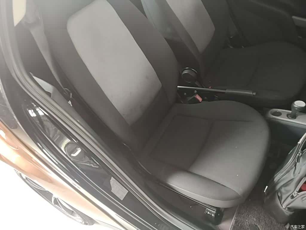 Smart Fortwo, 2015 25