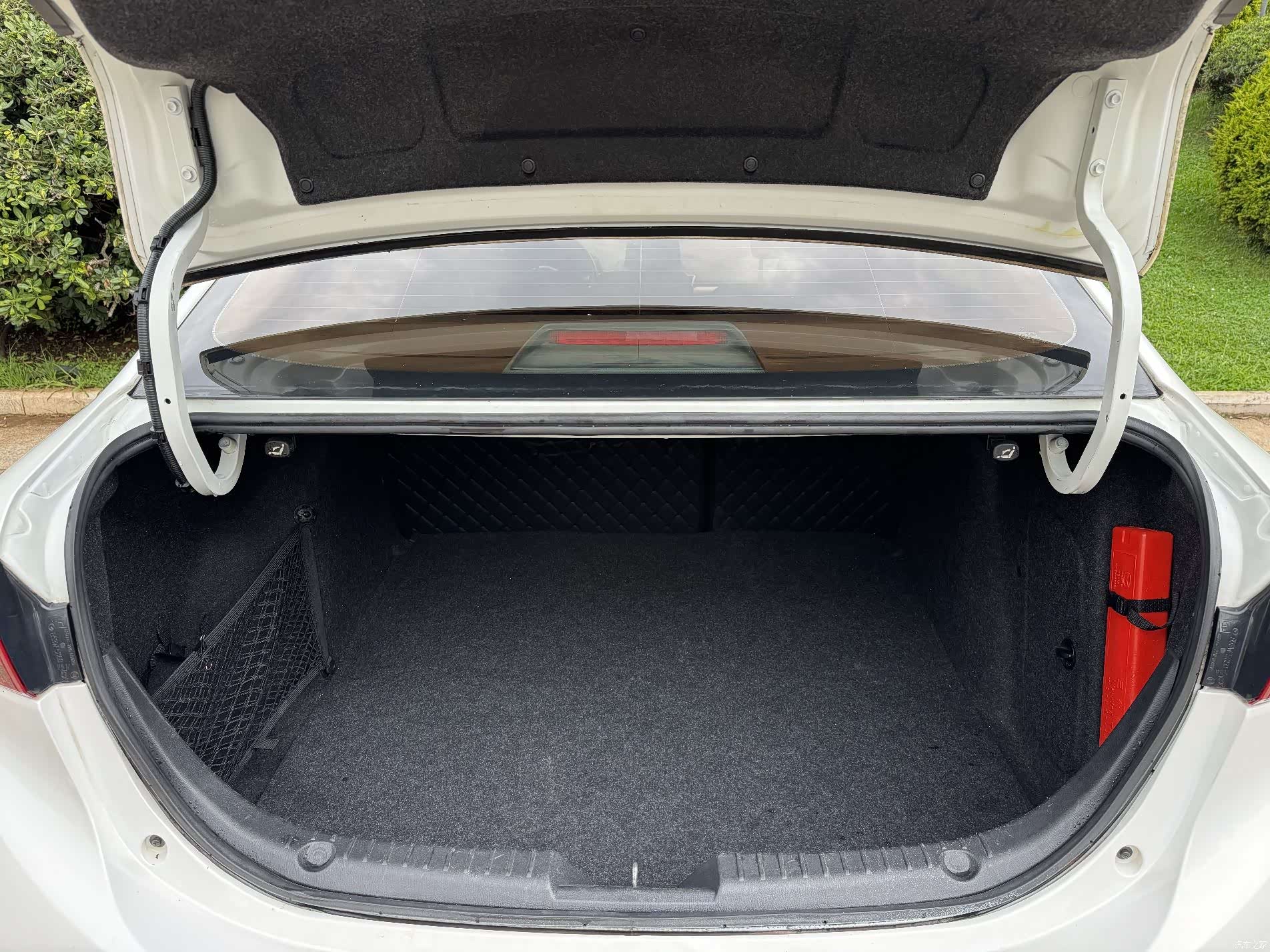 Mazda Mazda3, 2018 12