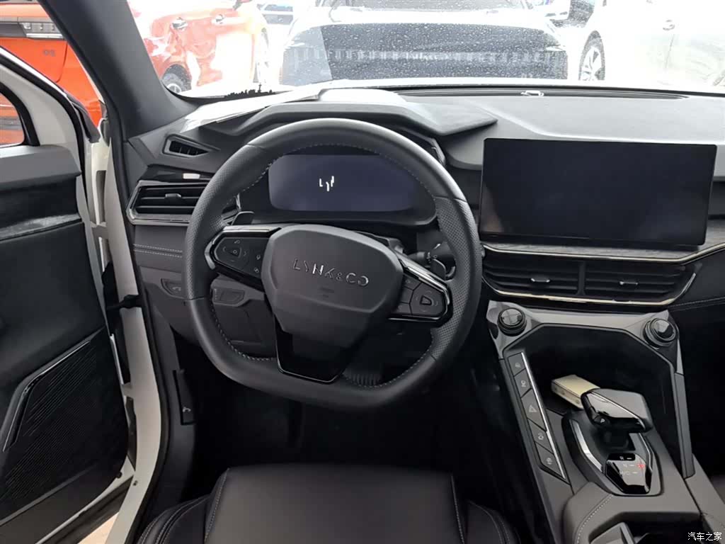 Lynk & Co 02, 2023 11