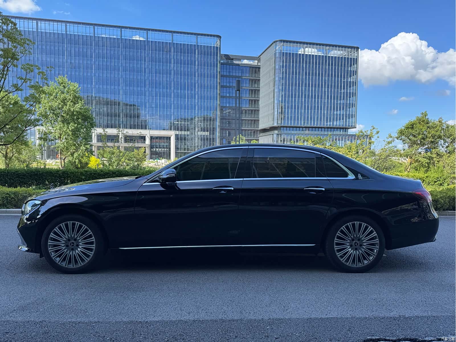 Mercedes-Benz E-Class, 2021 13
