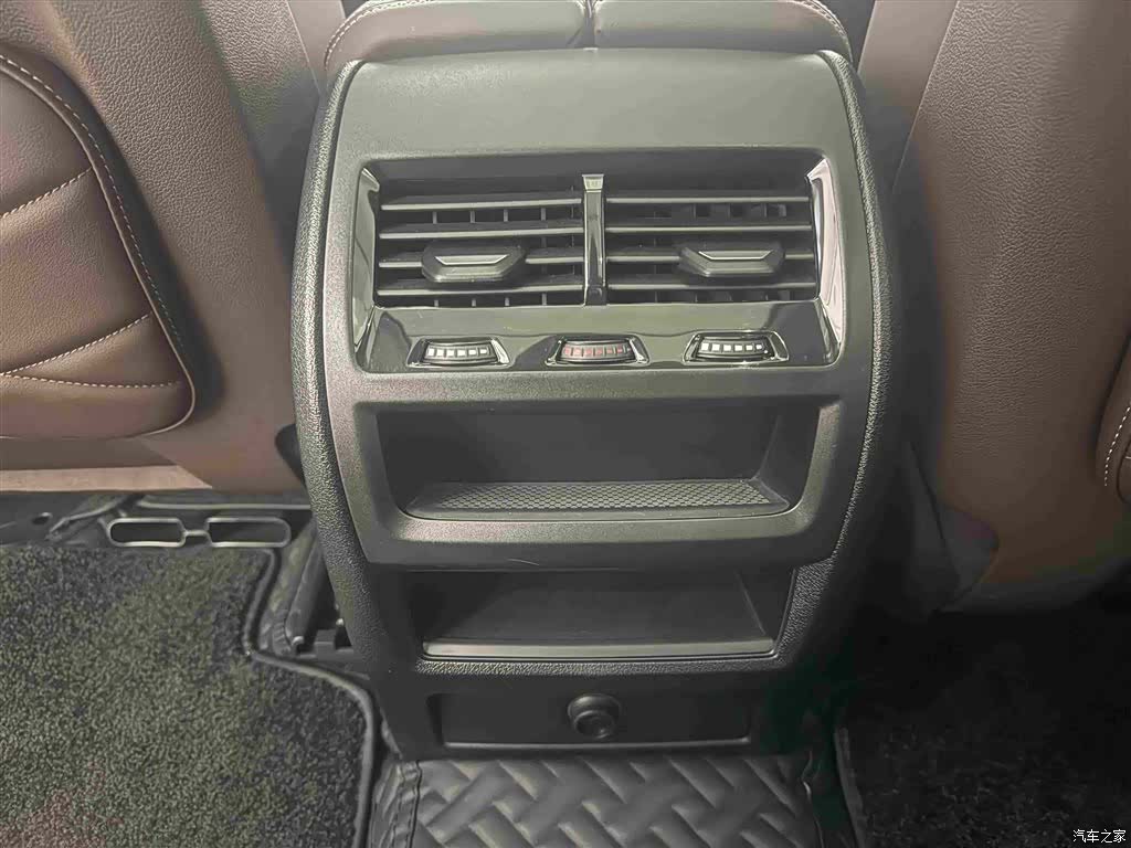 BMW X5, 2025 22