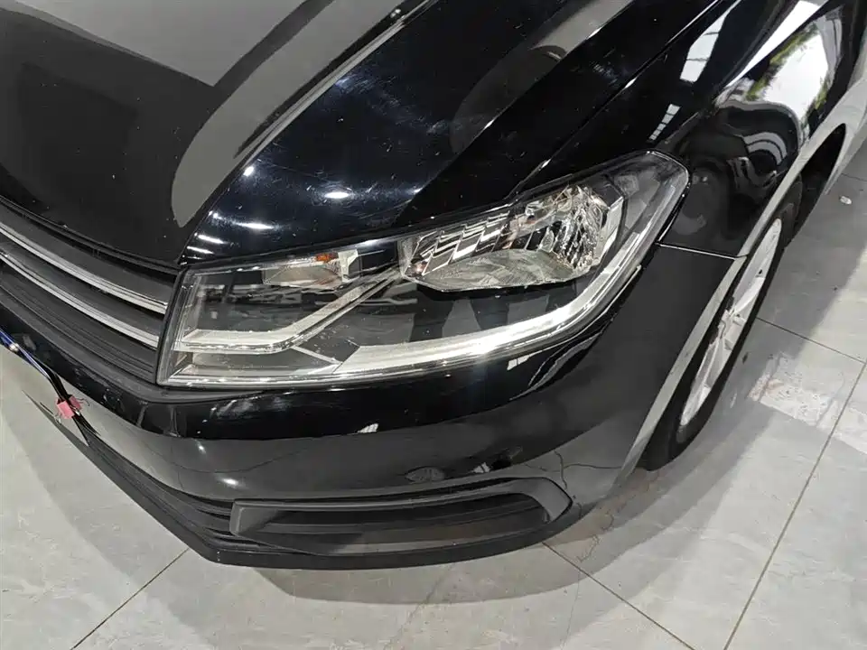 Volkswagen Santana