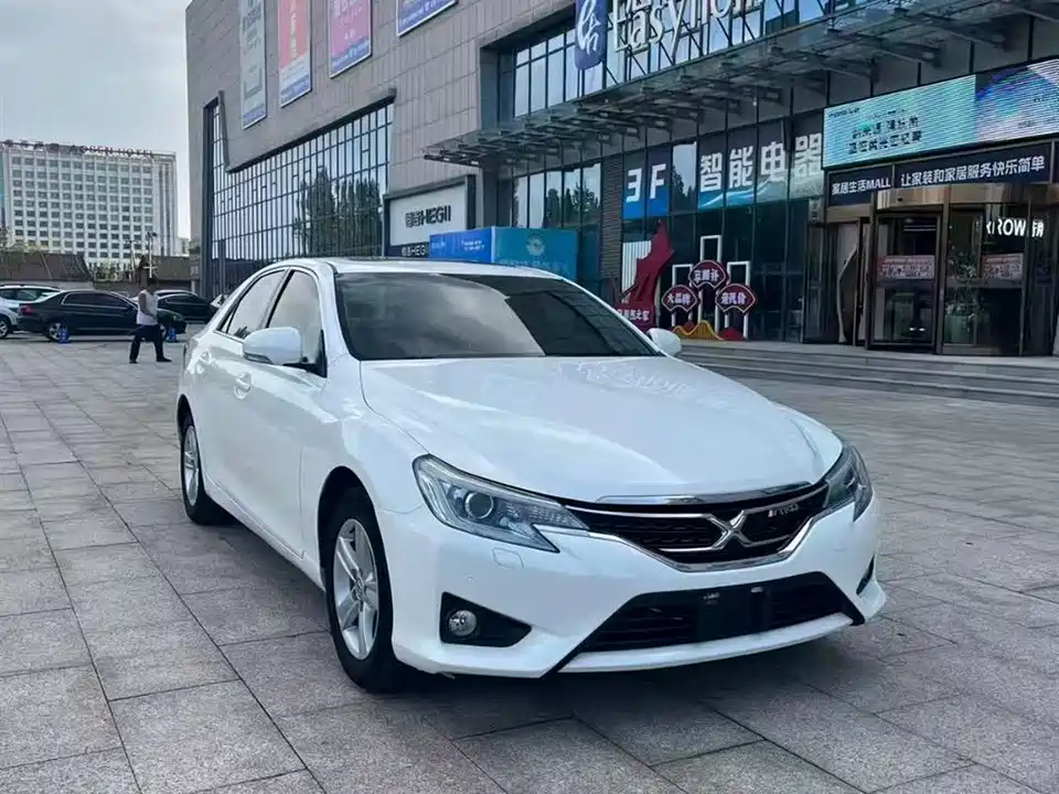 Toyota Reiz Toyota Reiz