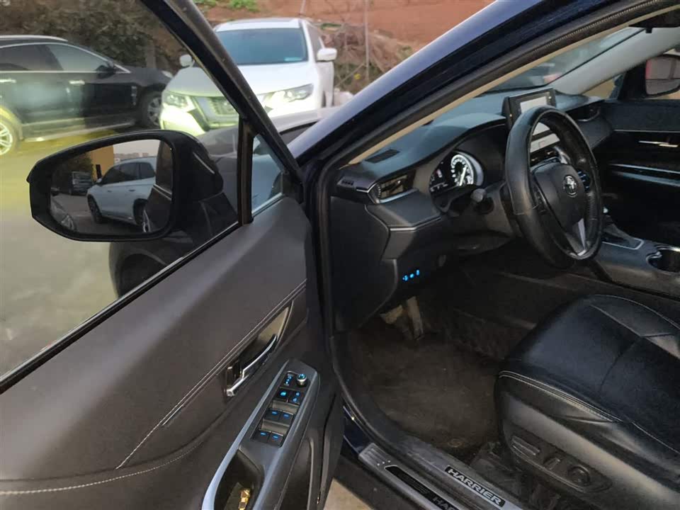 Toyota Ling Fang HARRIER