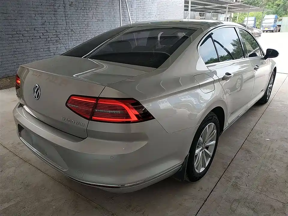 Volkswagen Magotan