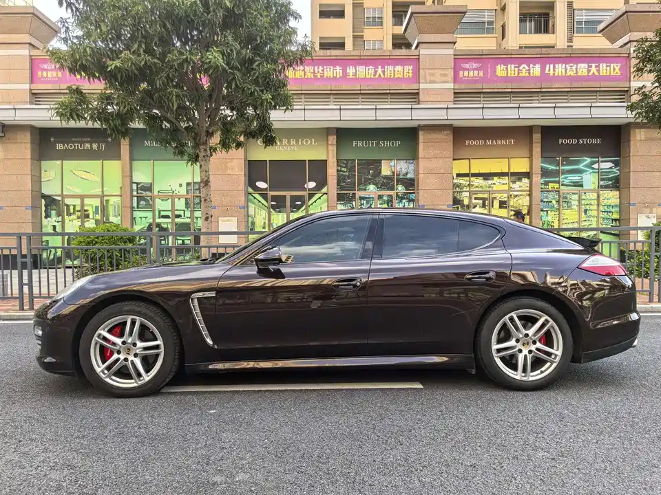 Porsche Panamera