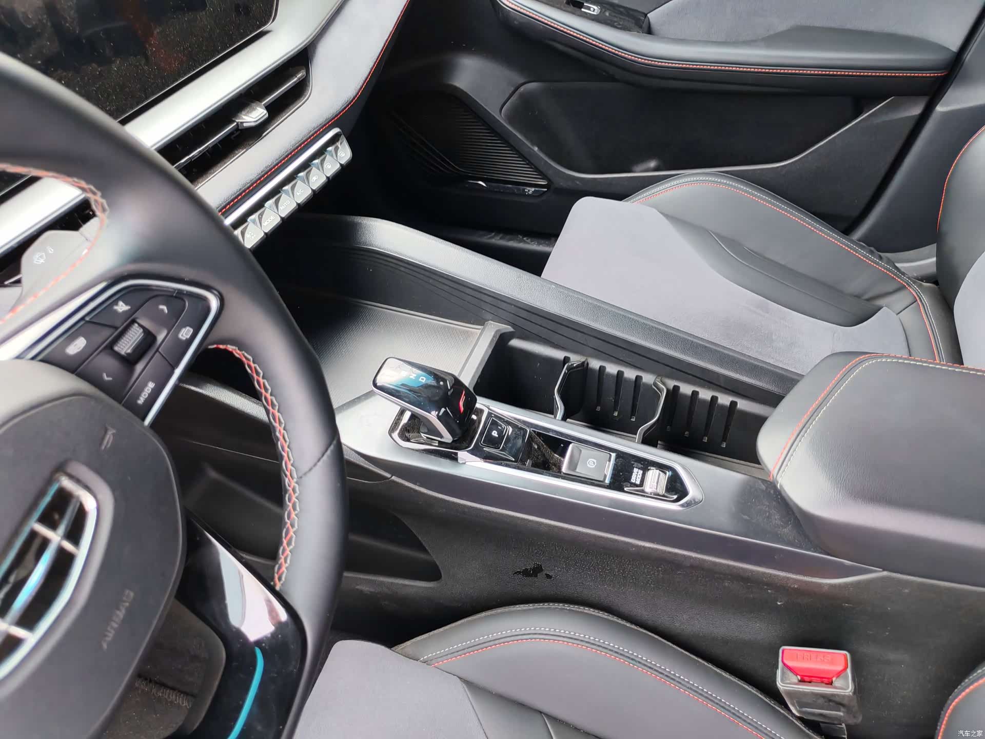 Geely Binray, 2022 все фото