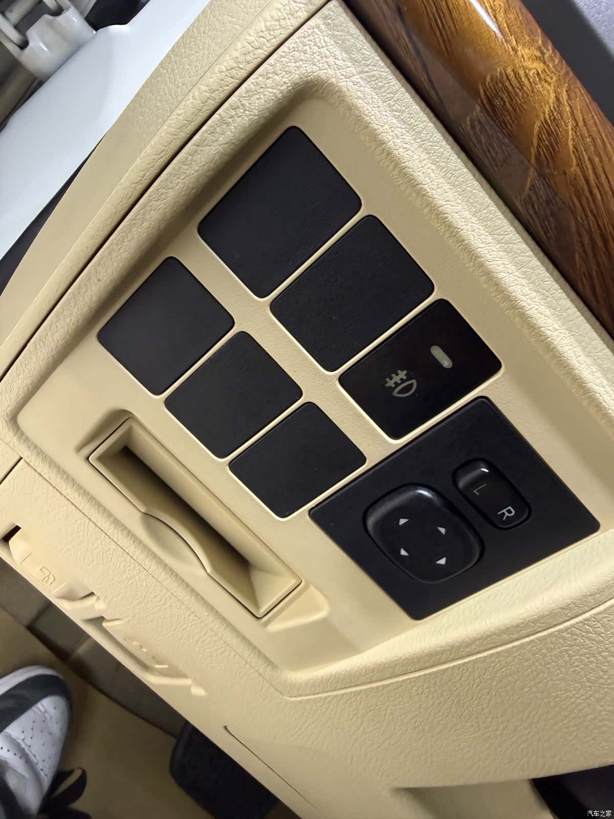Toyota Land Cruiser, 2017 22