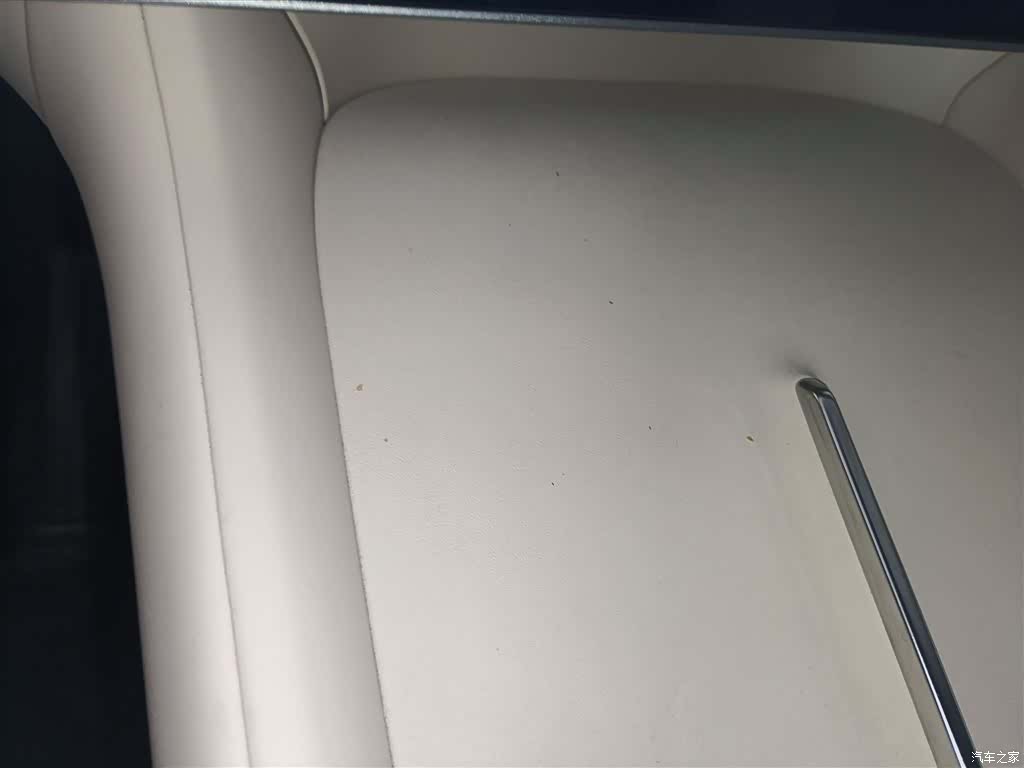 Xiaomi YU7, 2025 13