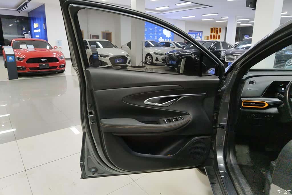 Changan UNI-T, 2022 7