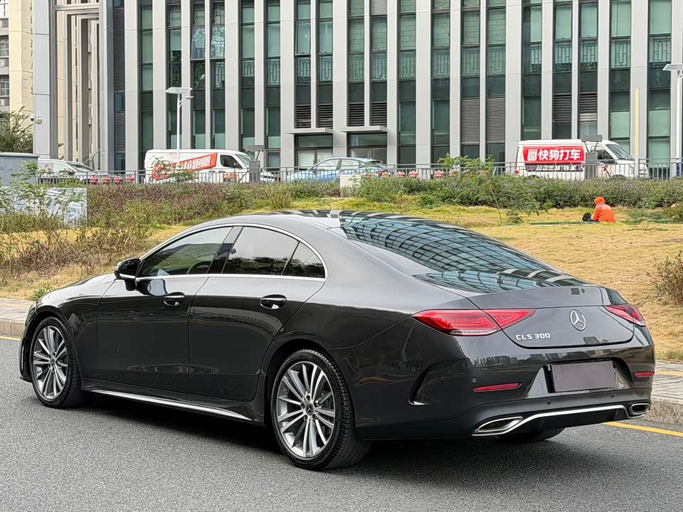 Mercedes-Benz CLS