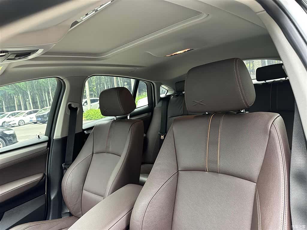 BMW X4, 2018 11