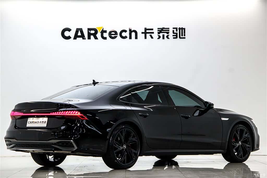 Audi A7L, 2025 все фото
