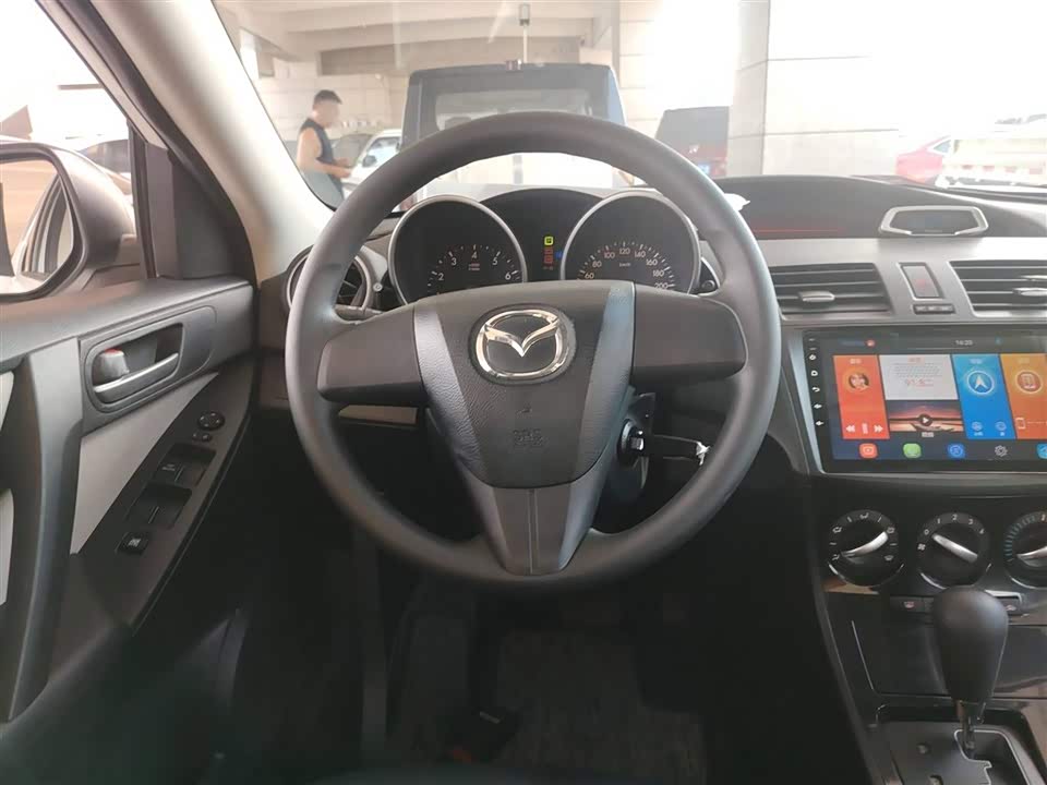 Mazda 3 star Cheng Mazda 3 star Cheng