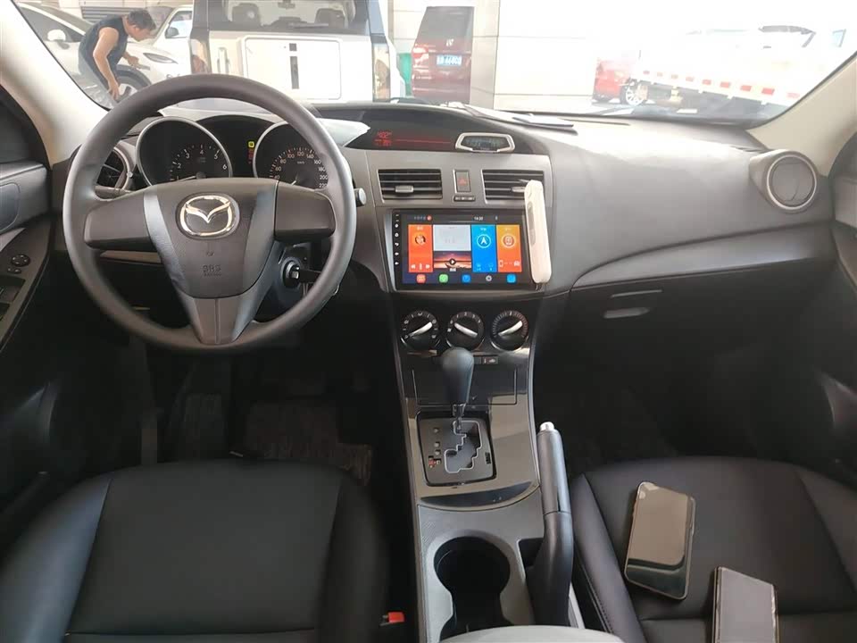 Mazda 3 star Cheng Mazda 3 star Cheng