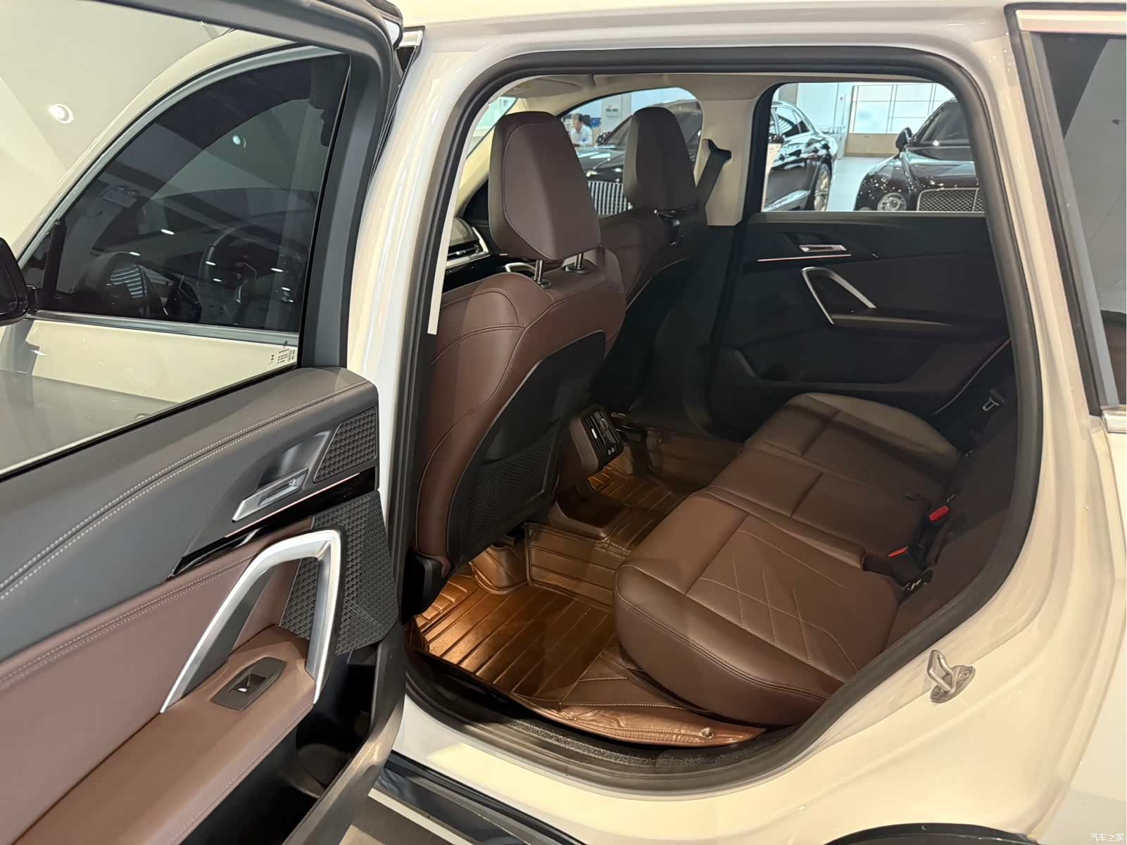 BMW X1, 2023 8