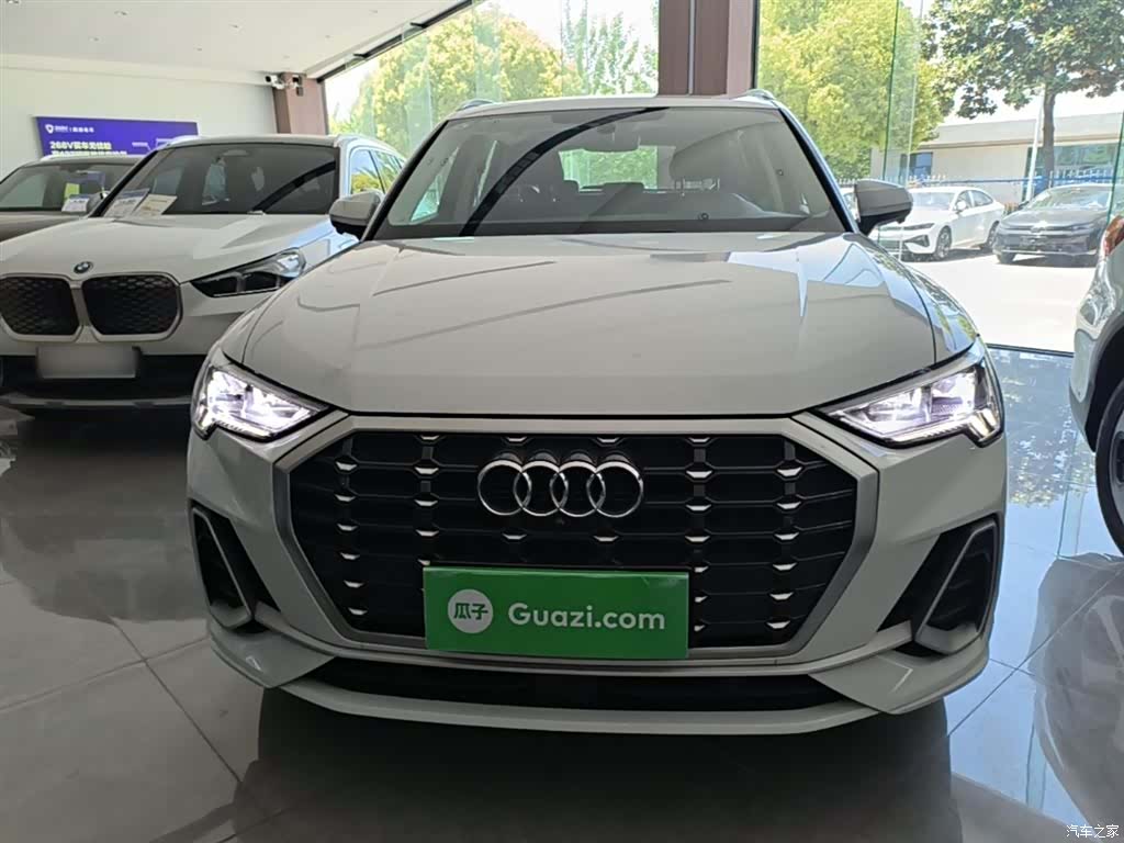 Audi Q3, 2023 3