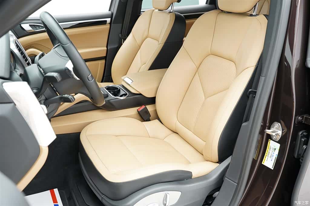Porsche Cayenne, 2014 7